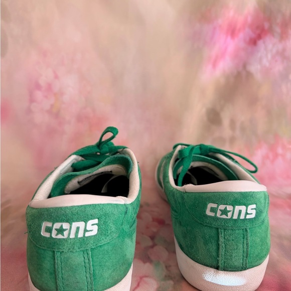 Converse Green and White Sneakers - Picture 9 of 9